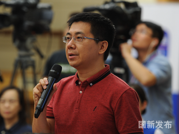 國務院4中央電視臺記者.png